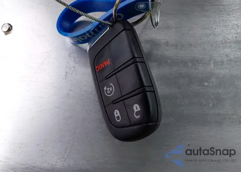 2021 Jeep Renegade Trailhawk 4X4 from USA, damaged, VIN ZACNJDC13MPM93121